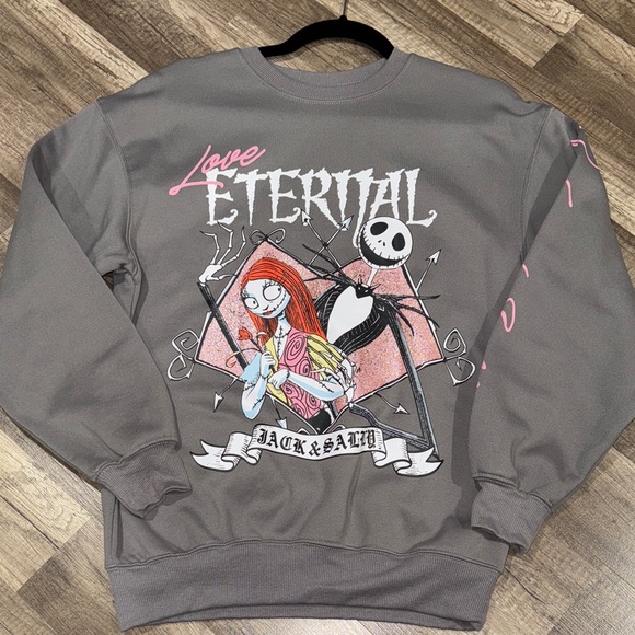 Nightmare Before Christmas Tops - Nightmare before Christmas - Love Eternal - jack and sally Sweatshirt